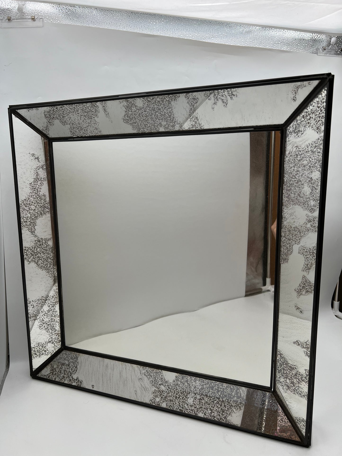 MD Square Mirror 16"