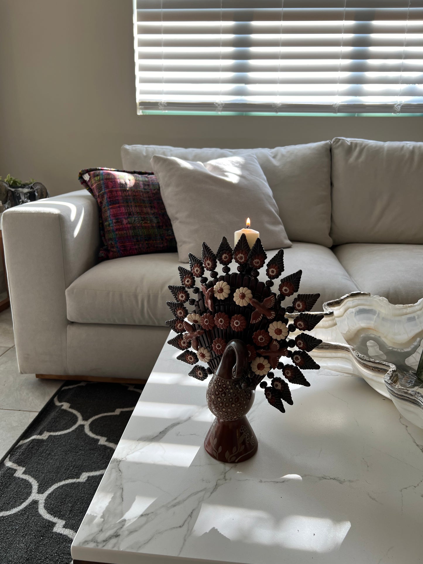 Wood Peacock Candelabro Decorative Figurine