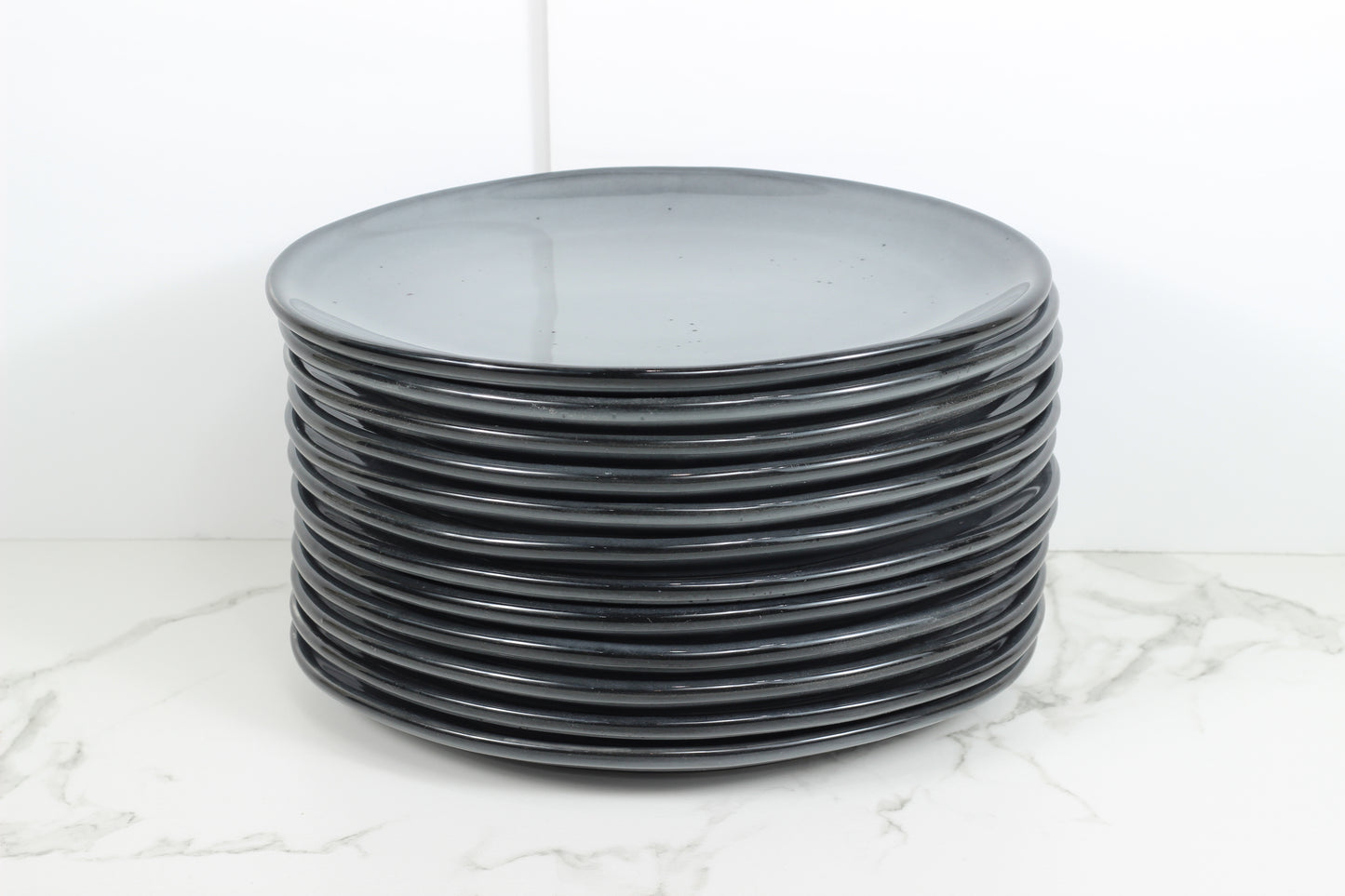Anfora Denali Grey- 10" Oval Plate- 1 Dozen