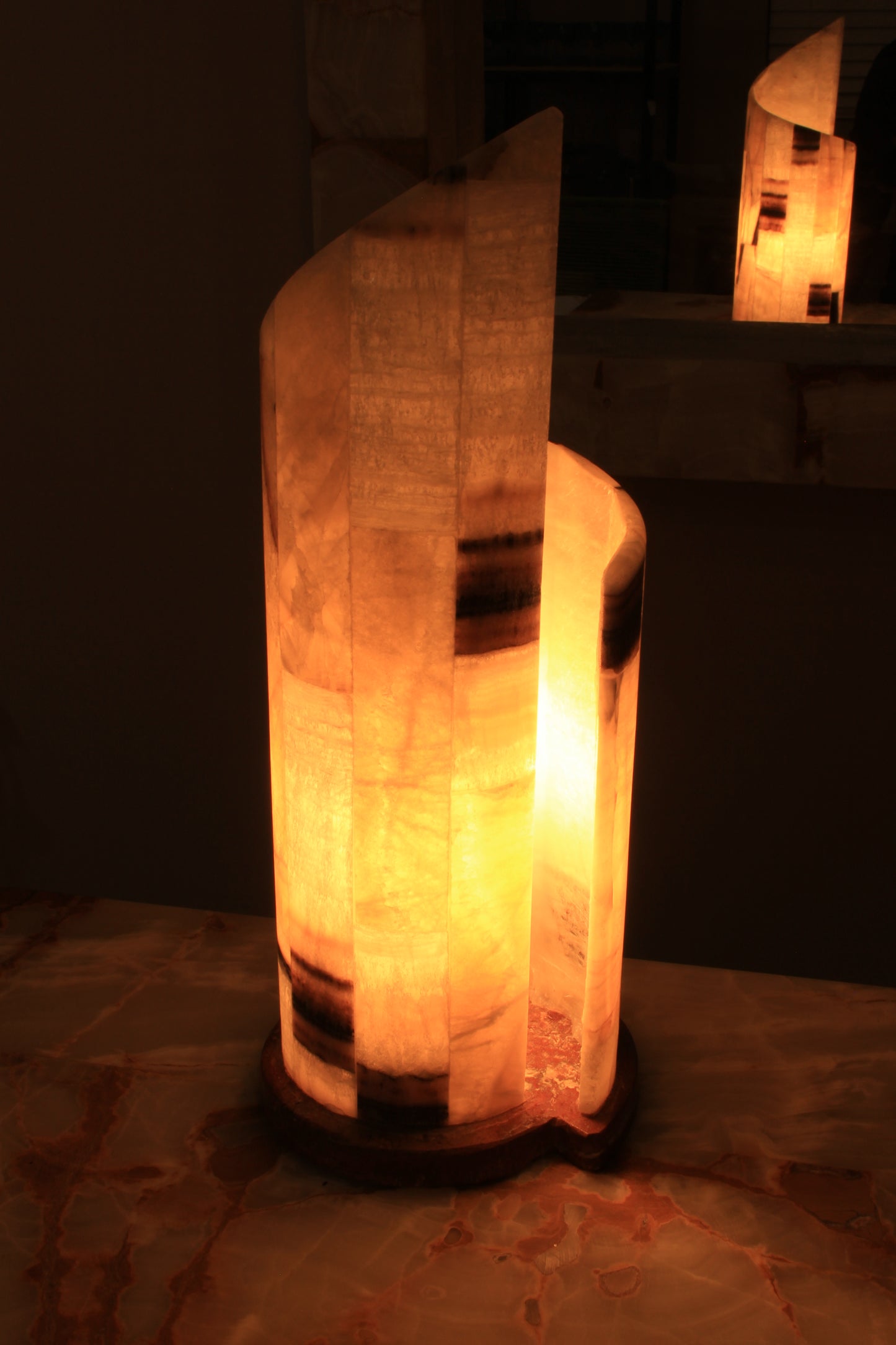 Large Beige Onyx Vortex Lamp