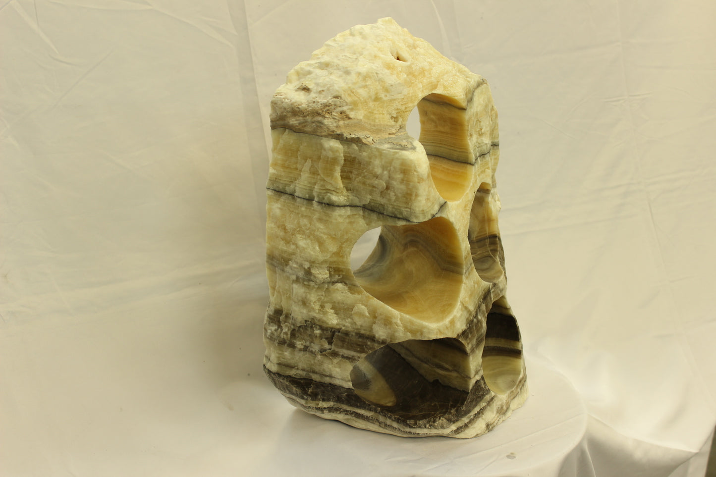 Yellow & Black Onyx Stone Wine Holder
