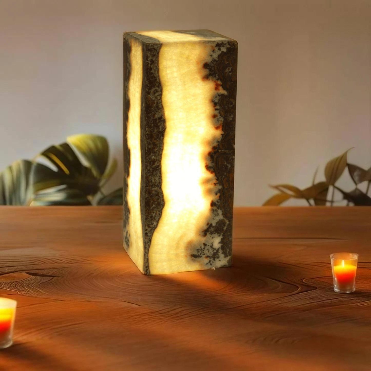 Red Blood Spatter Onyx Lamp