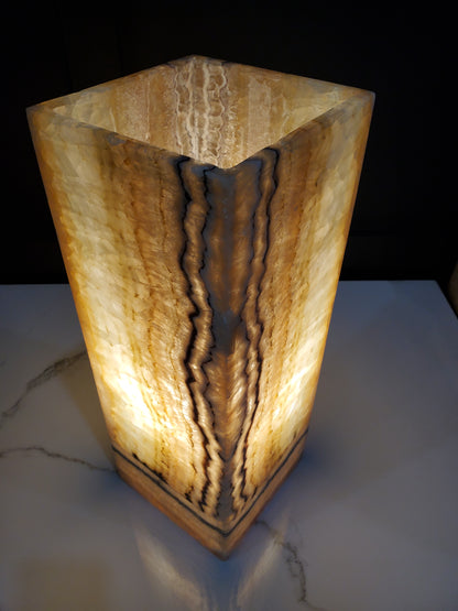 Honey Amber Closed Decorative Onyx Lamp