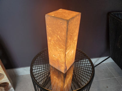 White Closed Decorative Onyx Lamp