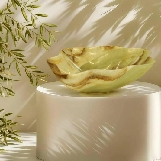 Green Chameleon Onyx Centerpiece