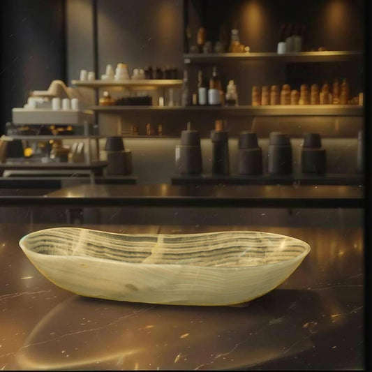 White Celes Onyx Centerpiece