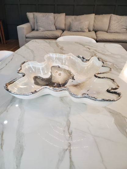 Black & White Onyx Centerpiece