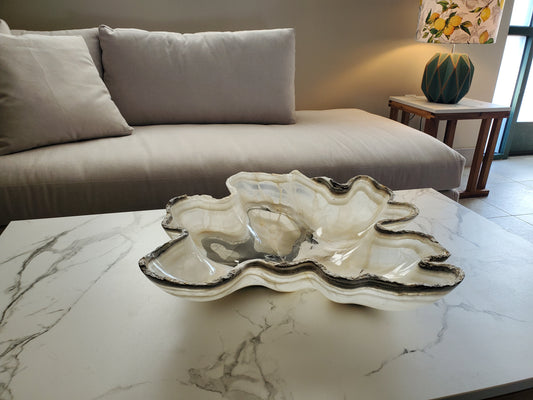 Black & White Onyx Centerpiece