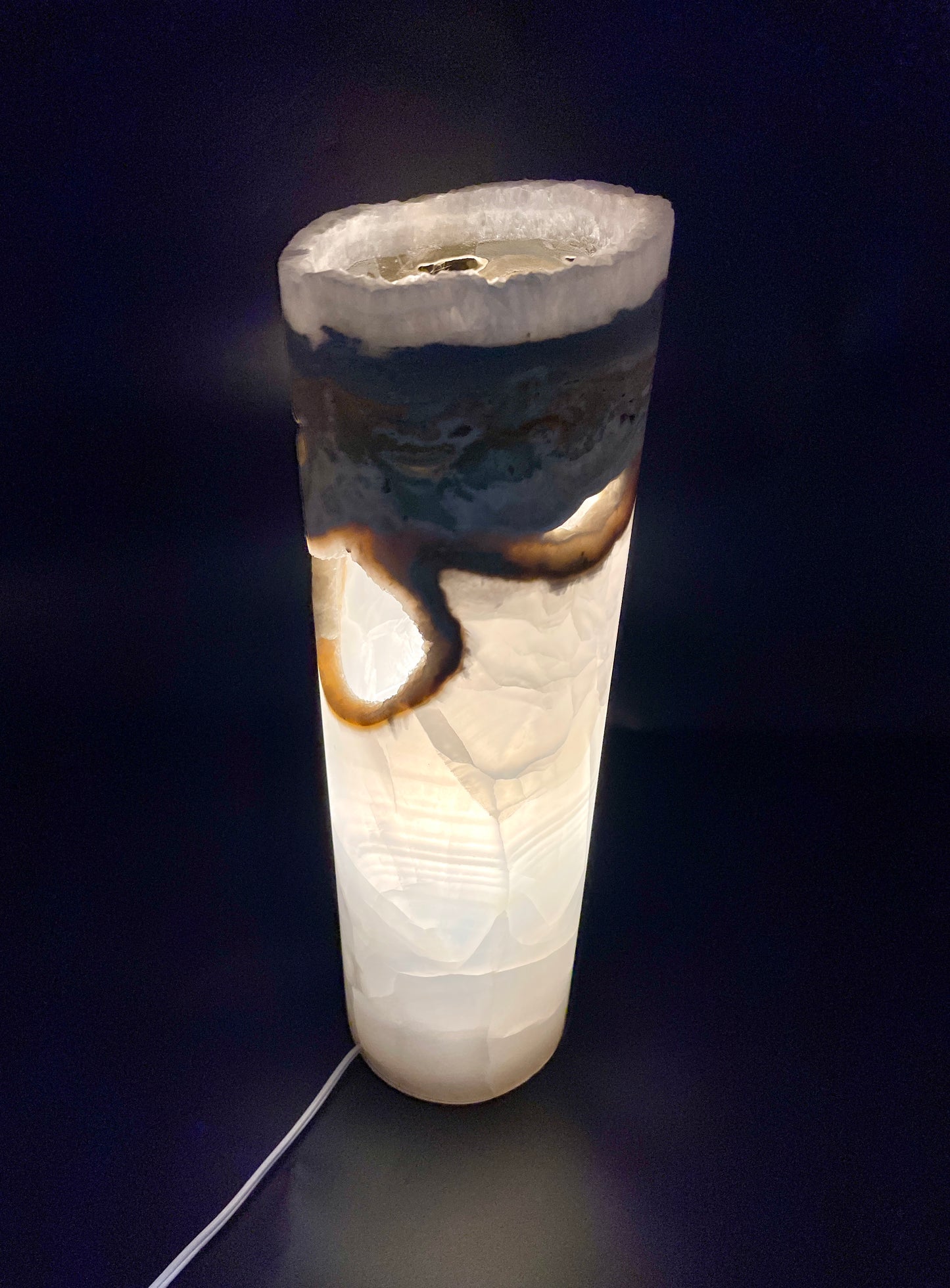 Angelic White/Black Open Decorative Onyx Lamp