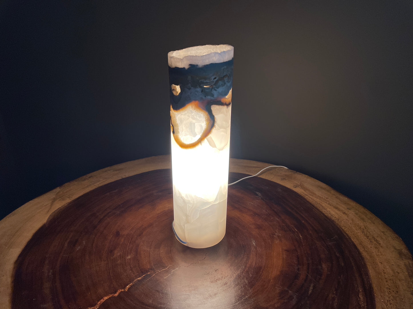 Angelic White/Black Open Decorative Onyx Lamp