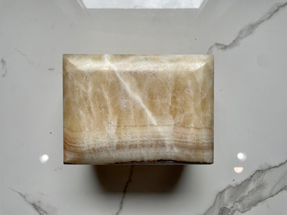 Beige Medium Onyx Ash Container