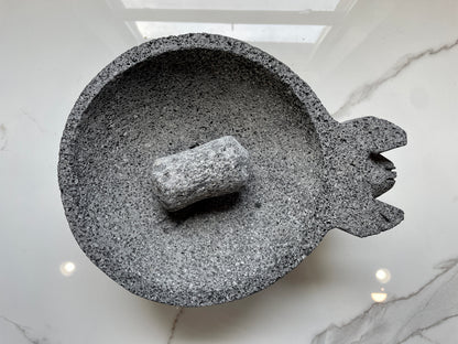 Large Pig Mexican Molcajete