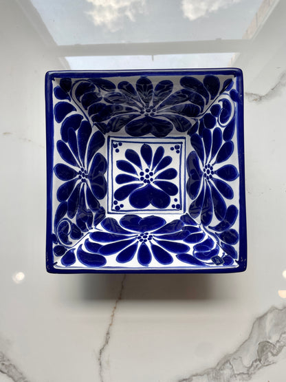 Blue and White Medium Patterned Square Talavera Tray Set