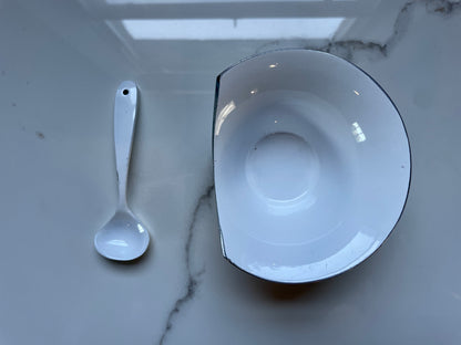 White Medium 6pc Tray and Assorted Pewter Set