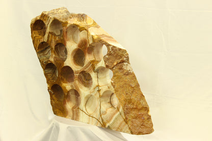 Red & White Onyx Stone Wine Holder
