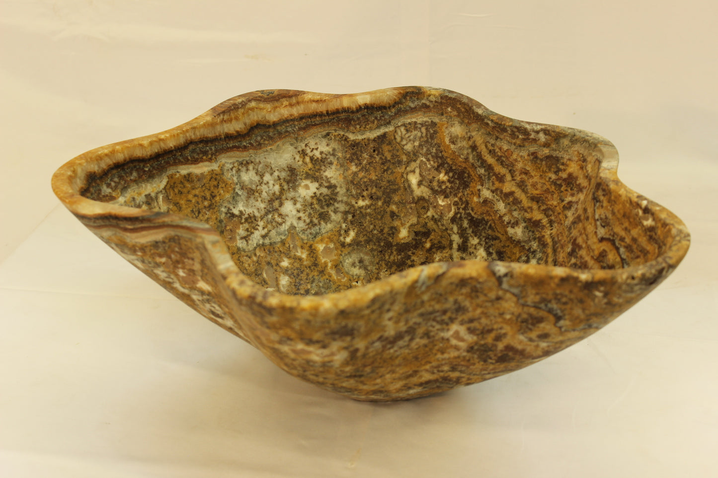 Rusty Cairn Onyx Centerpiece