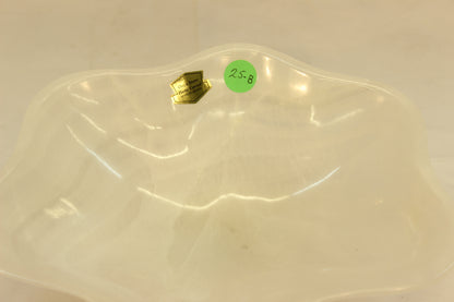 White Stratus Onyx Small Centerpiece