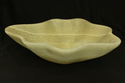 White Pearl Onyx Centerpiece