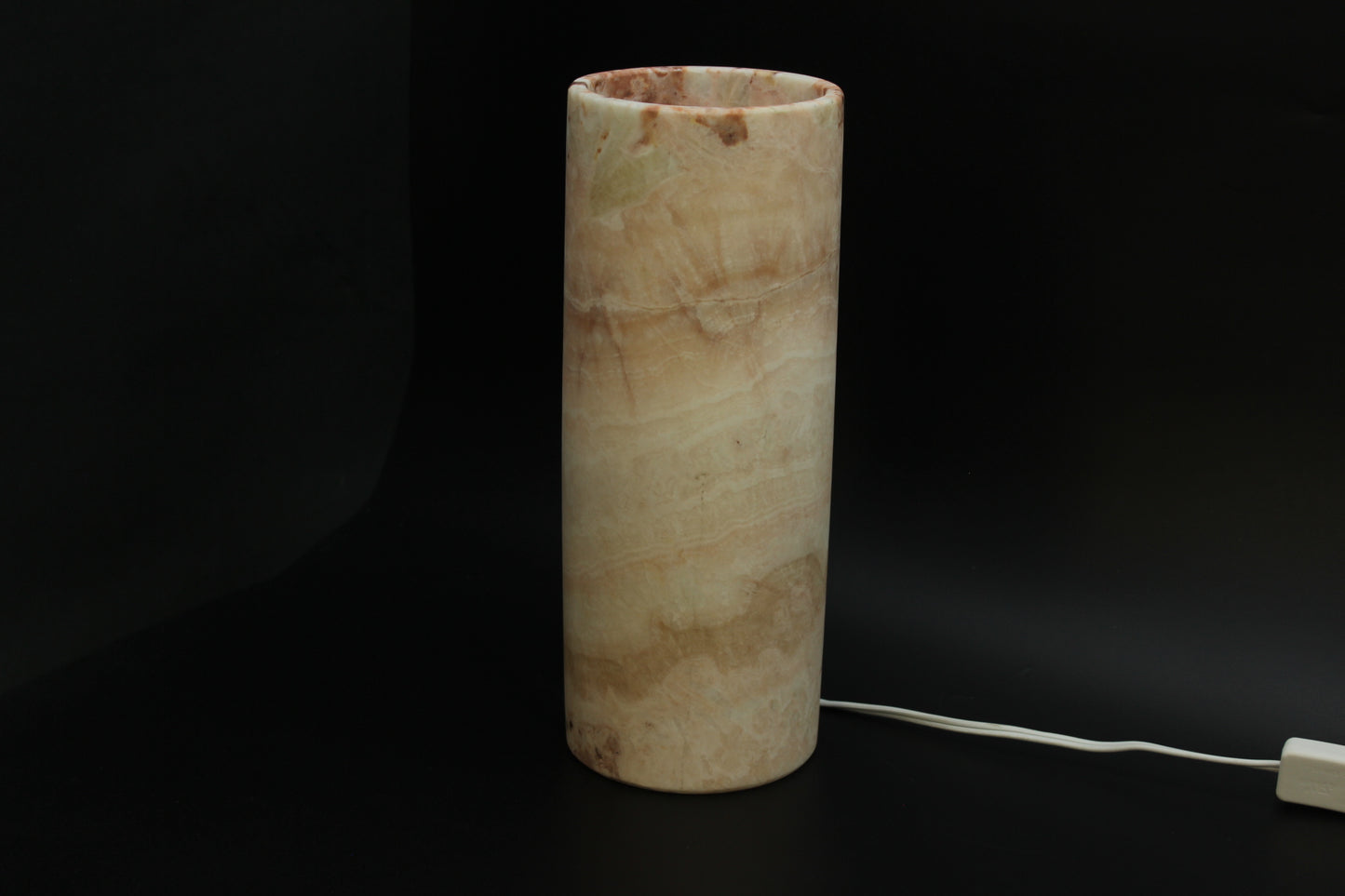 Smooth Blood Moon Onyx Lamp