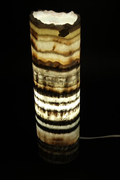 Scarlet Threshold Onyx Lamp