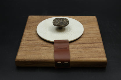 Cream Seaweed Wood Napkin Holder