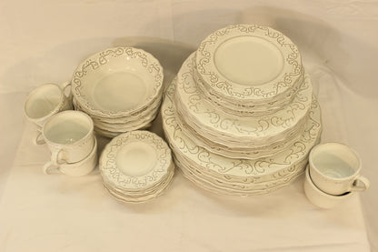 36 pc Florencia Traditional Ceramic Dinnerware Set (For 6 People)
