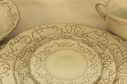 36 pc Florencia Traditional Ceramic Dinnerware Set (For 6 People)