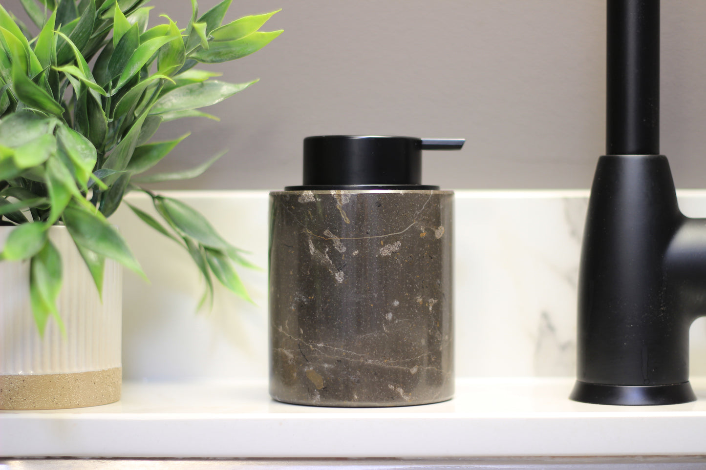 Brown Marble Foaming Soap Dispenser – 10oz Pump Bottle