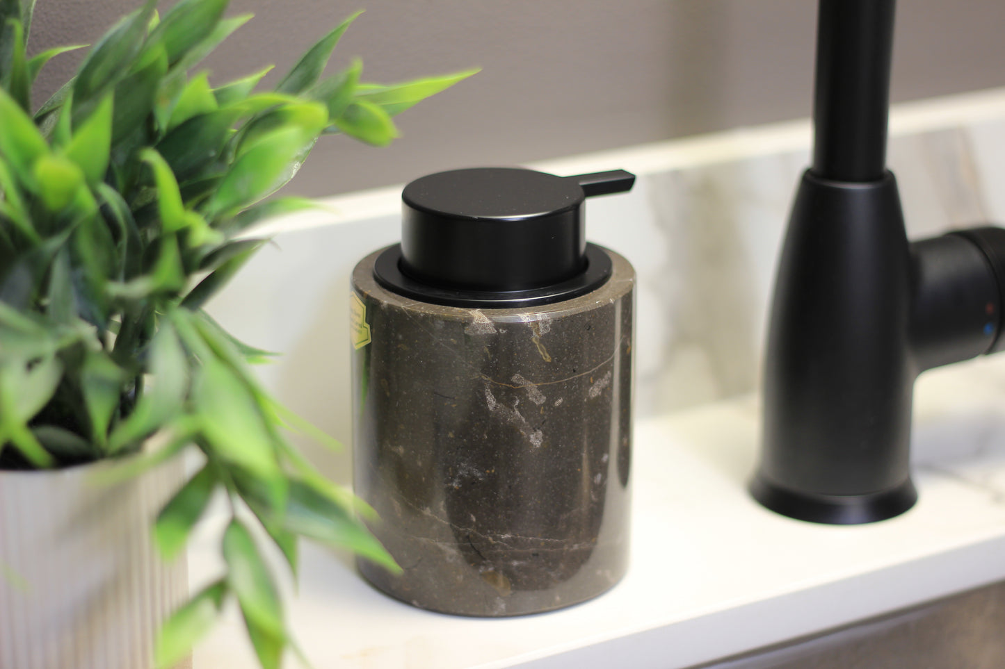 Brown Marble Foaming Soap Dispenser – 10oz Pump Bottle