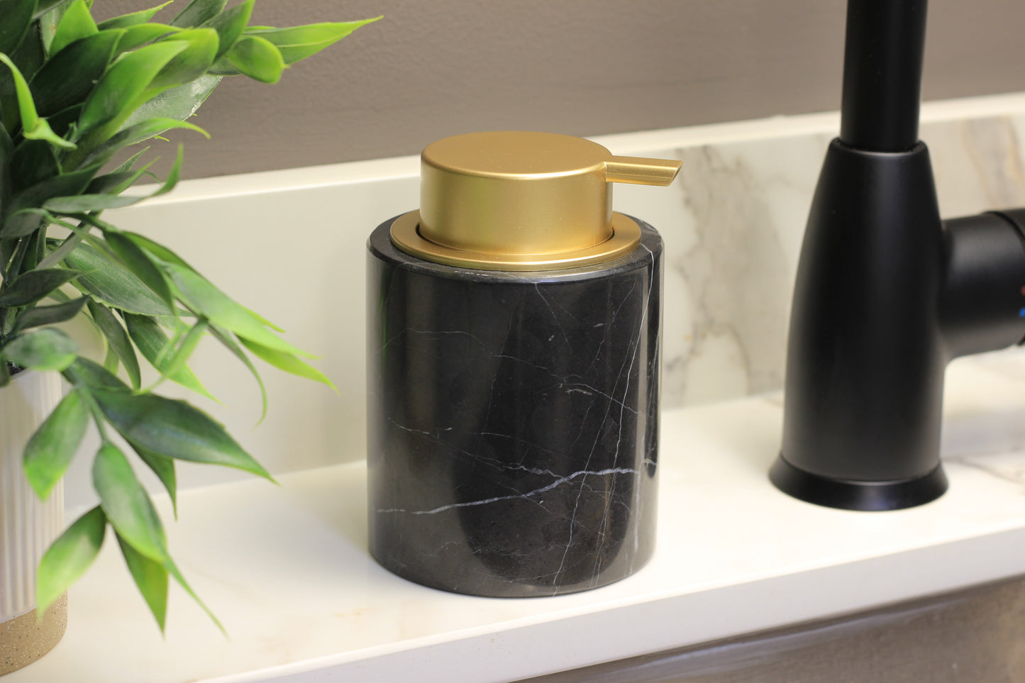 Black Marble & Gold Foaming Soap Dispenser – 10oz Pump Bottle