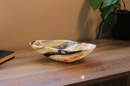 Yellow Onyx Accent Centerpiece Bowl – 11" x 8" Handcrafted Decorative Piece