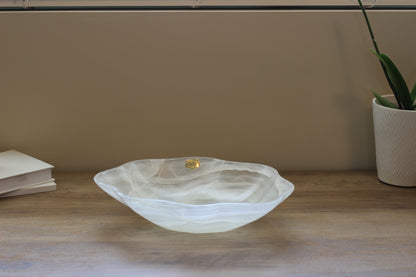 White Translucent Onyx Centerpiece – 12" x 10" Handcrafted Accent Piece
