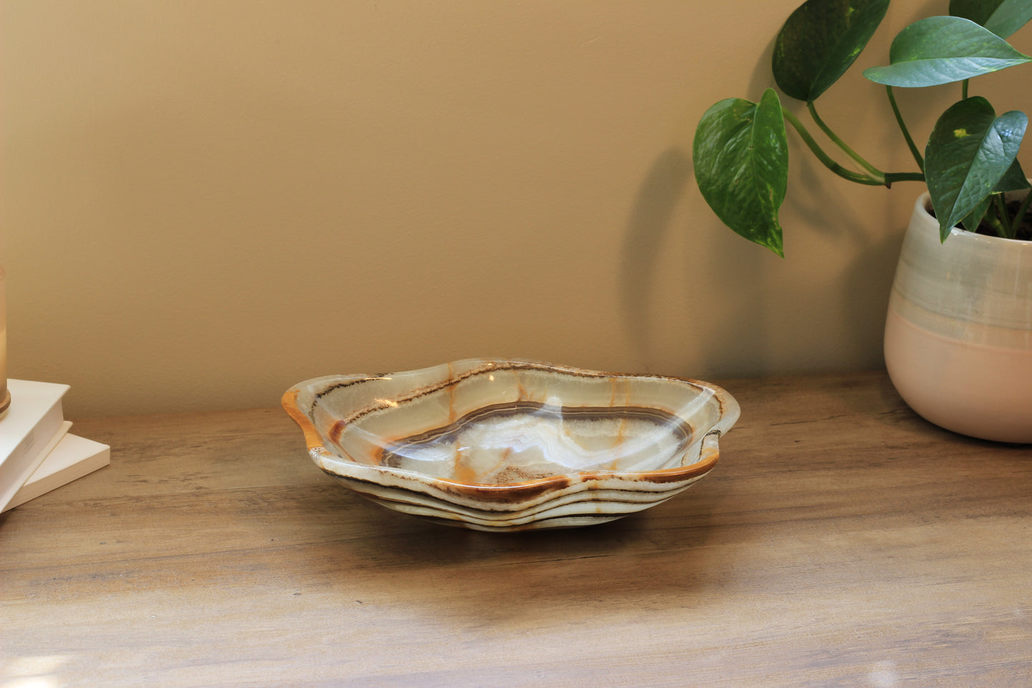 Green Onyx Accent Centerpiece Bowl – 10" x 8" Handcrafted Decorative Piece