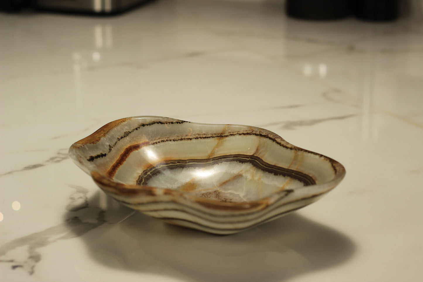 Green Onyx Accent Centerpiece Bowl – 10" x 8" Handcrafted Decorative Piece