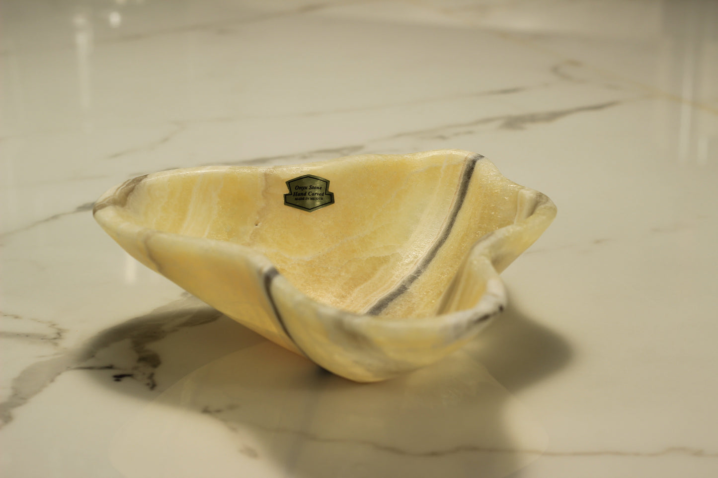 Honey Onyx Accent Centerpiece– 9" x 8" Handcrafted Decorative Piece