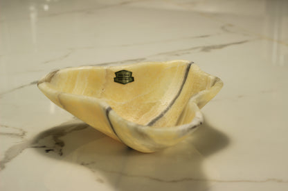 Honey Onyx Accent Centerpiece– 9" x 8" Handcrafted Decorative Piece