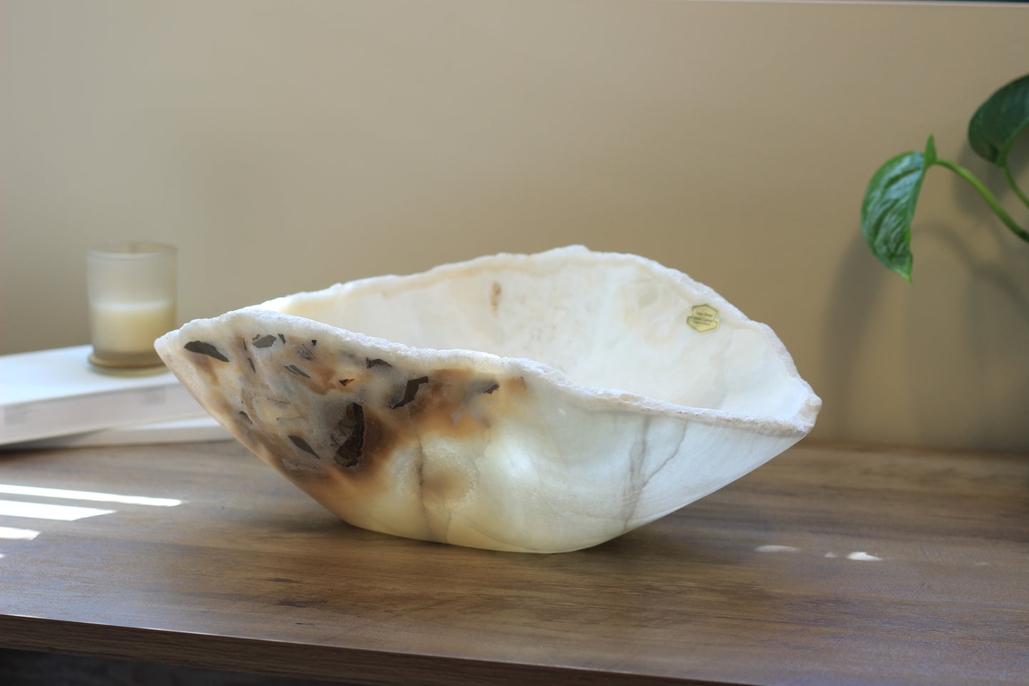 Beige Onyx Centerpiece Bowl – 15" x 11" Handcrafted Statement Piece