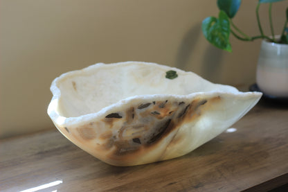 Beige Onyx Centerpiece Bowl – 15" x 11" Handcrafted Statement Piece