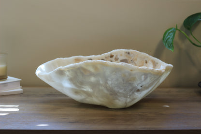 Beige Onyx Centerpiece Bowl – 15" x 11" Handcrafted Statement Piece