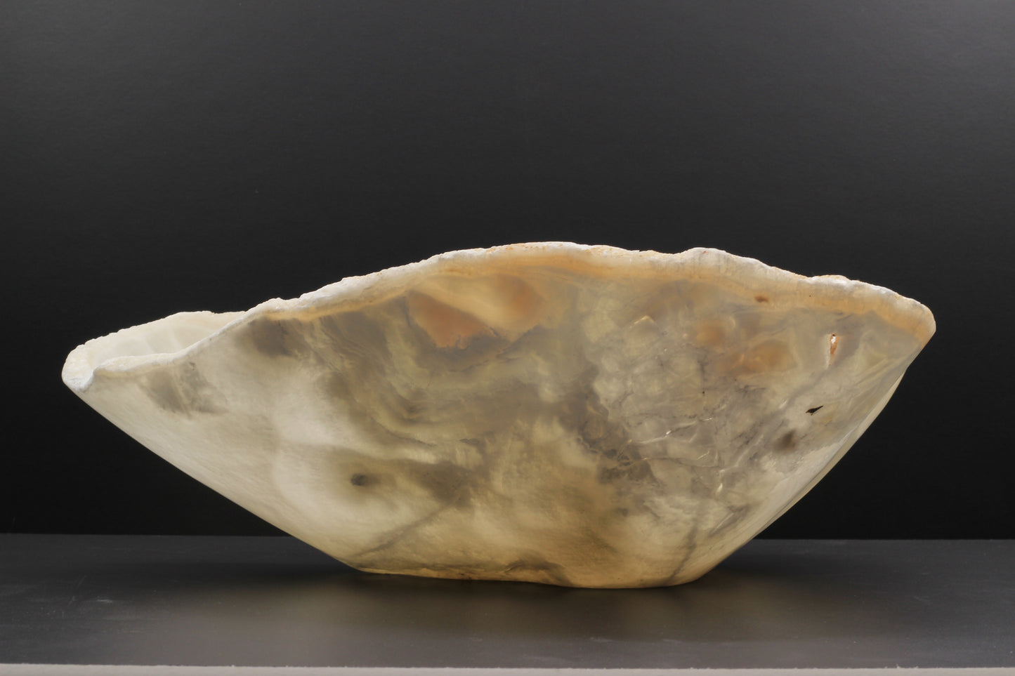 Beige Onyx Centerpiece Bowl – 15" x 11" Handcrafted Statement Piece