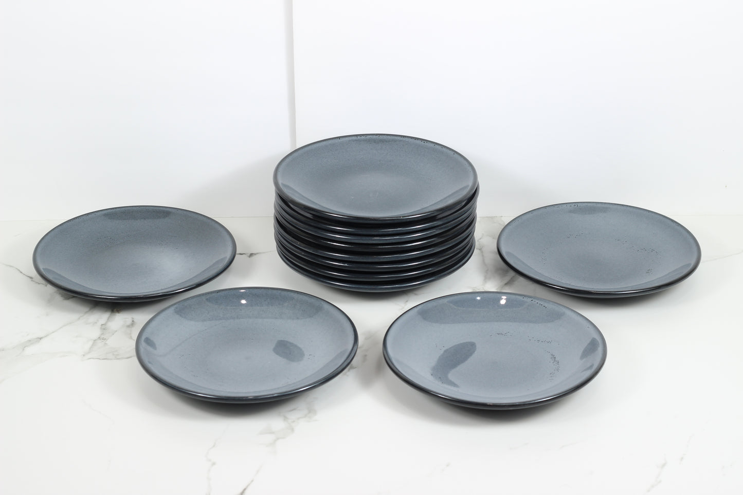 Anfora Denali Grey- 7.5" Round Plate- 1 Dozen