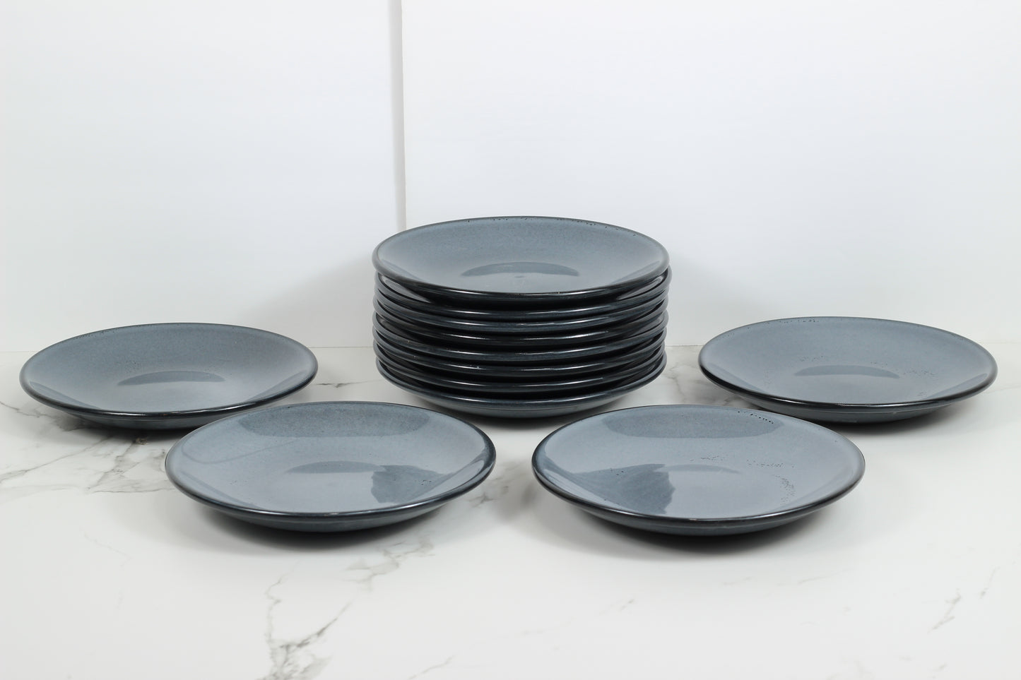 Anfora Denali Grey- 7.5" Round Plate- 1 Dozen