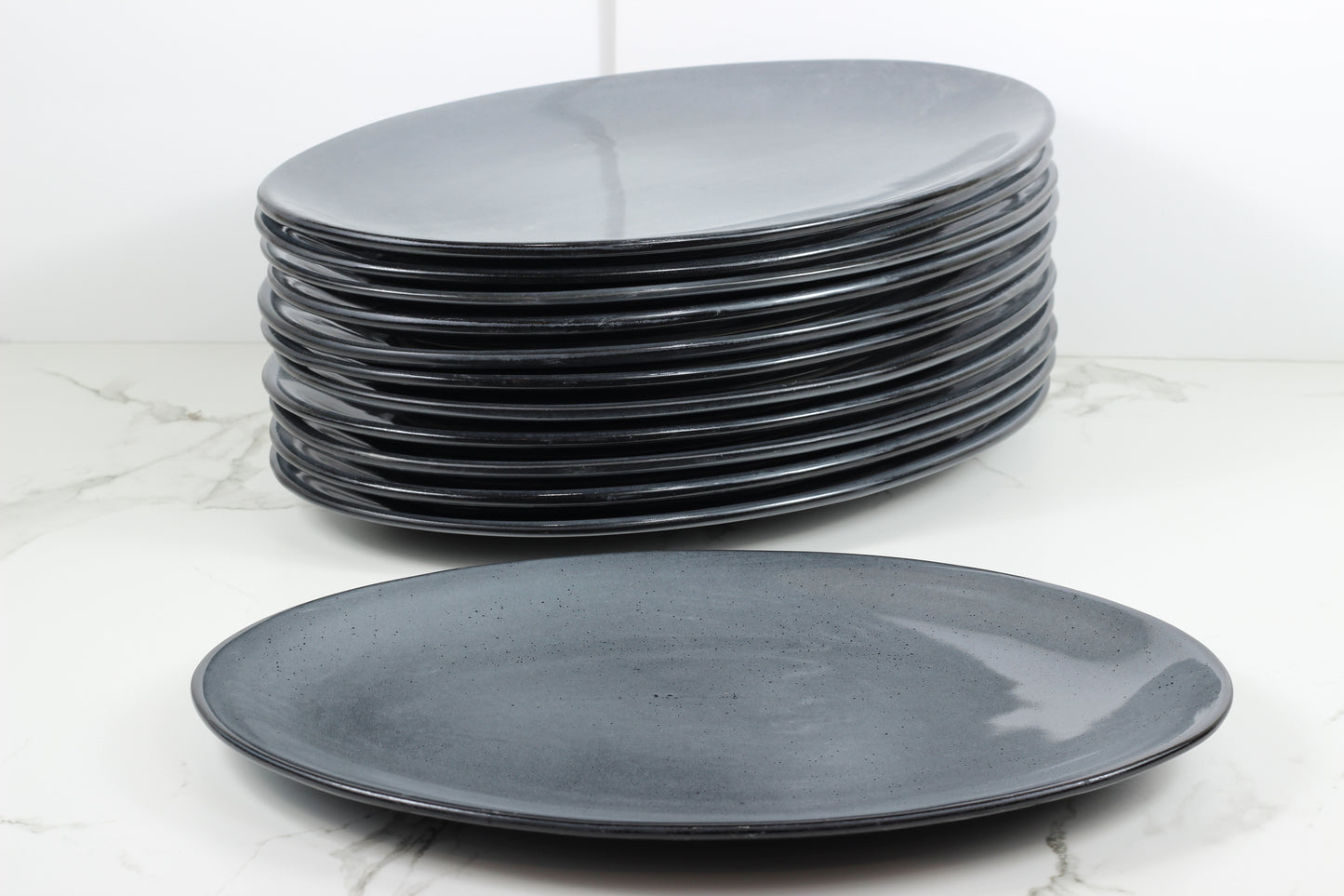 Anfora Denali Grey- 15" Oval Plate- 1 Dozen