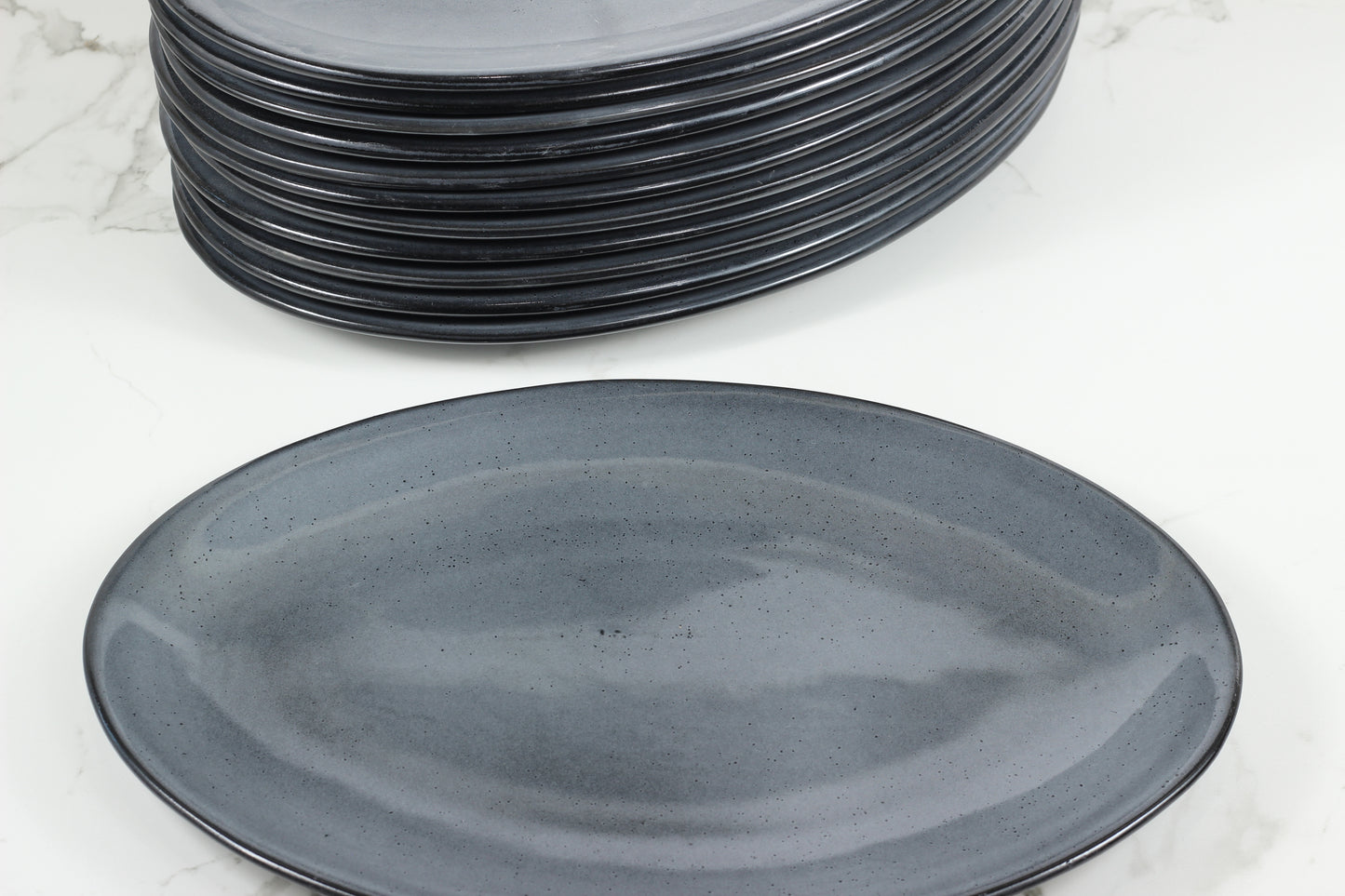 Anfora Denali Grey- 15" Oval Plate- 1 Dozen