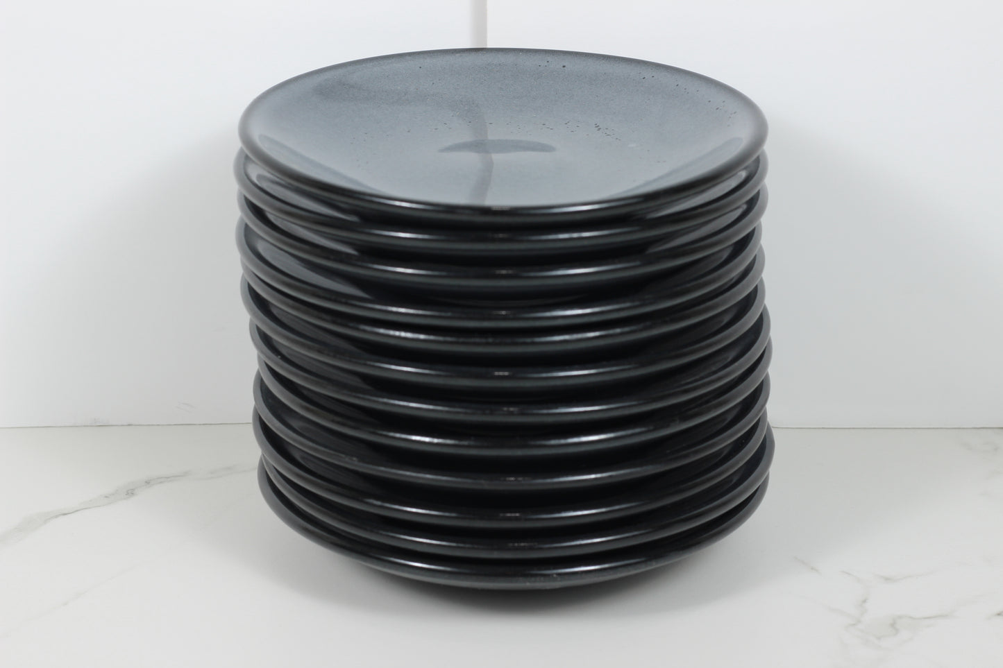 Anfora Denali Grey- 6" Round Plates- 1 Dozen