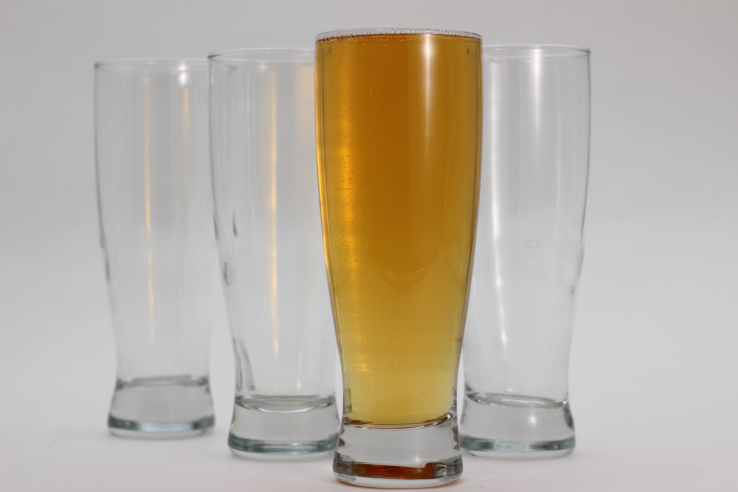 Vaso Cervecero Pilsner 16oz Beer Glass – Set of 4