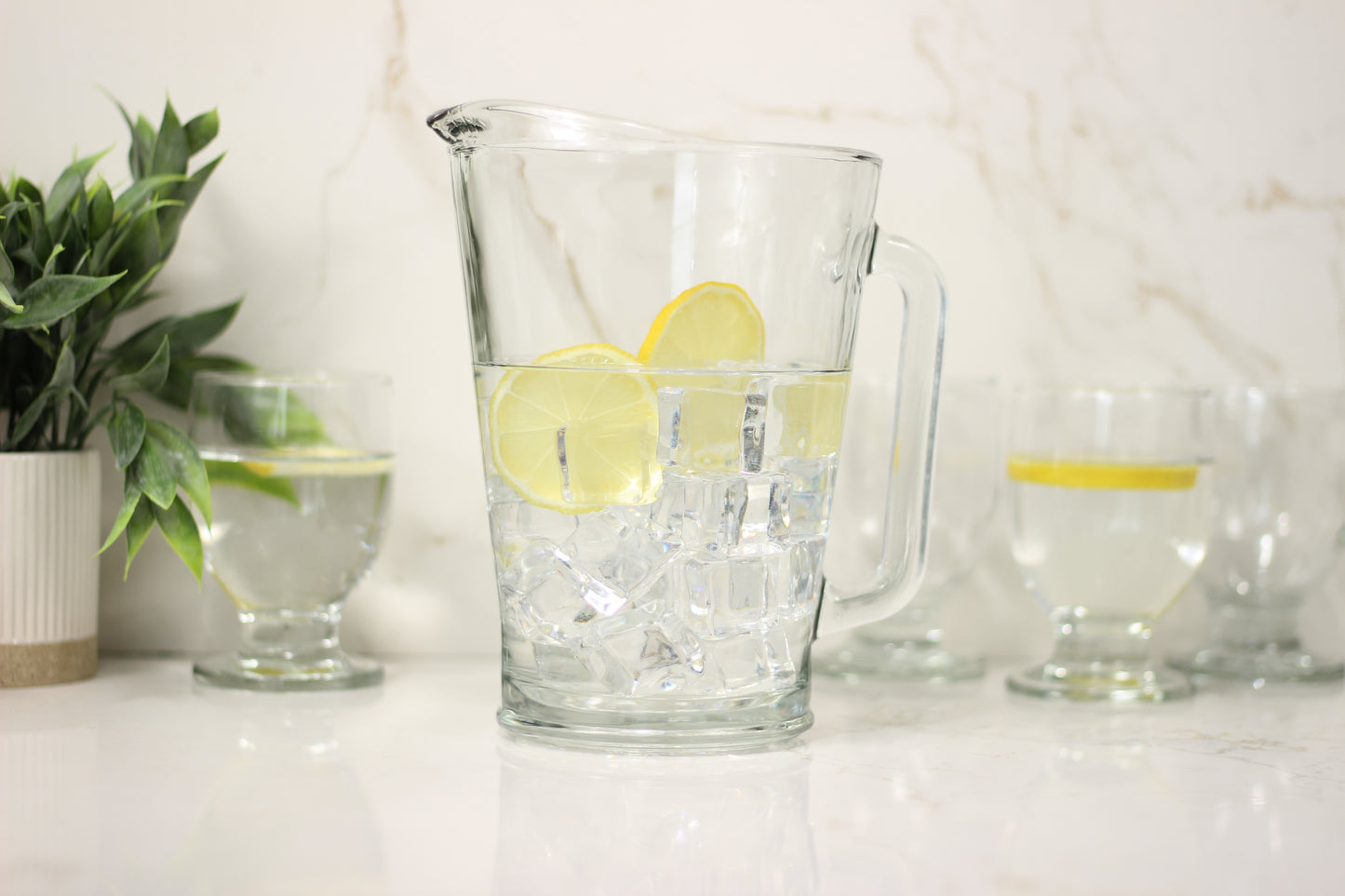 Jarra Casale 1.7L Glass Pitcher