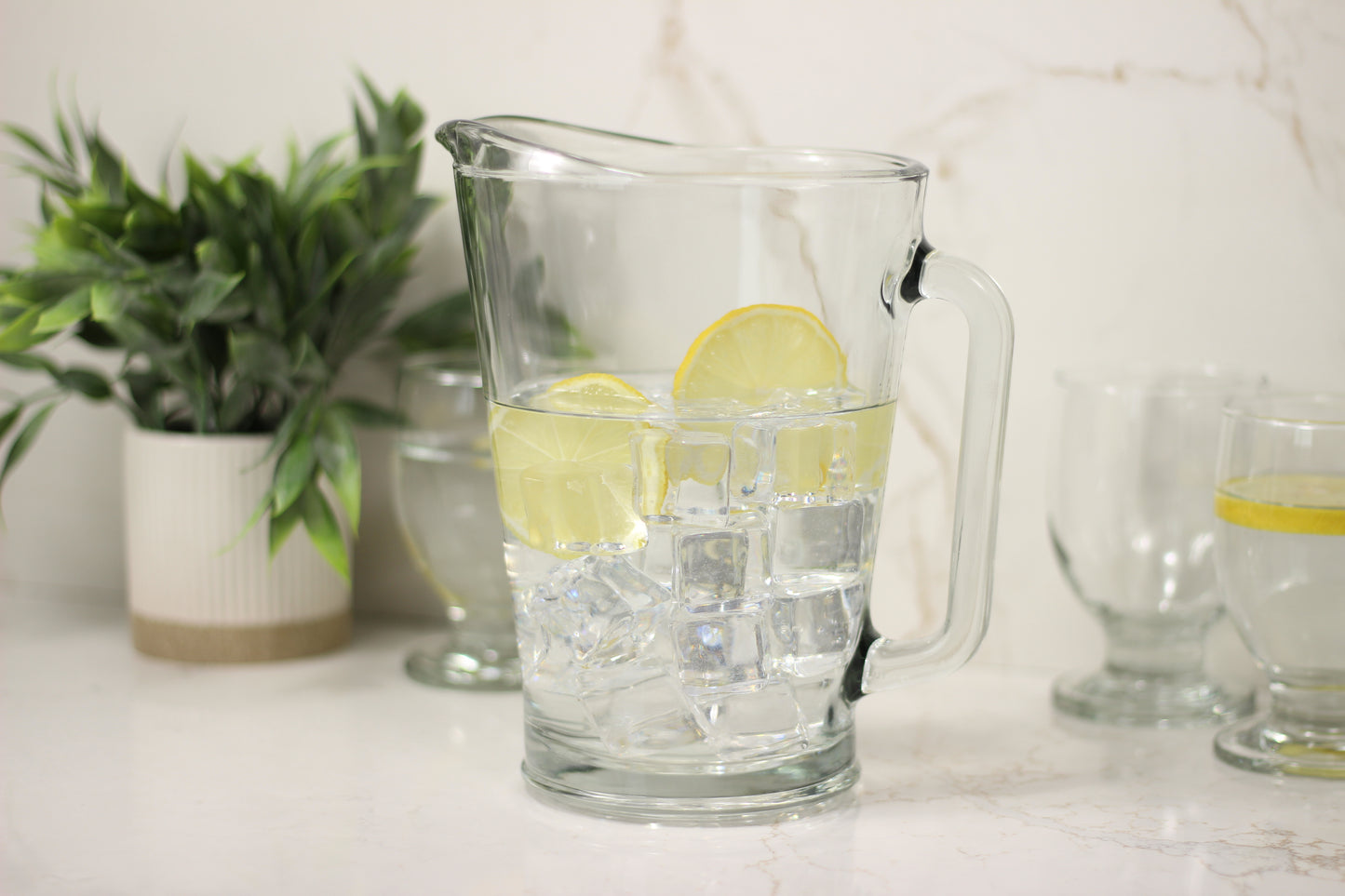Jarra Casale 1.7L Glass Pitcher